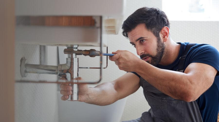 Professional water heater installation services in Collinsville, TX